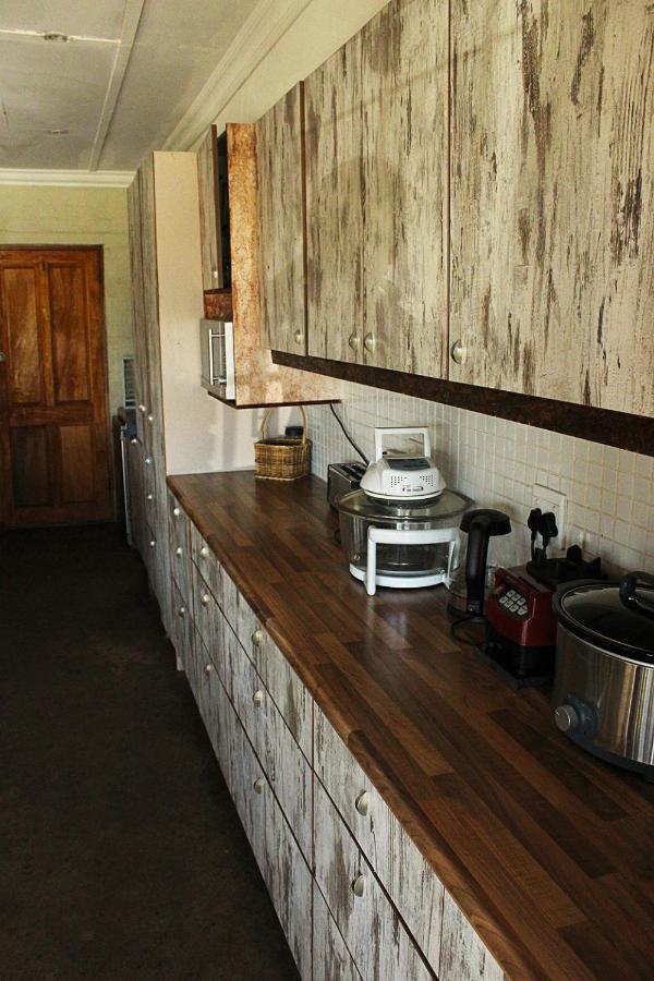 African Adventures Accommodation เดอร์บันวิลล์ ภายนอก รูปภาพ